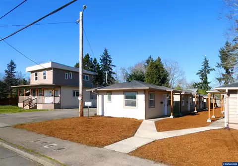 2451 2473 Trade St SE, Salem, OR 97301