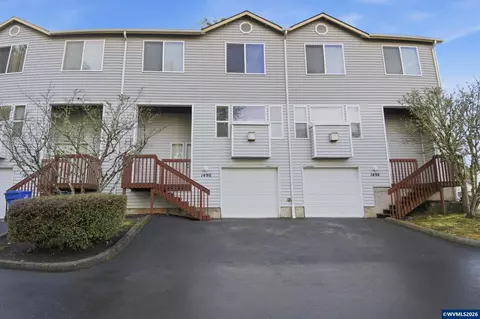 1490 Madelyn Ave SE, Salem, OR 97306