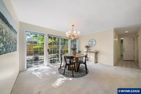 Dining - 1376 Brickley Rd, Eugene, OR 97401 photo 1 of 3