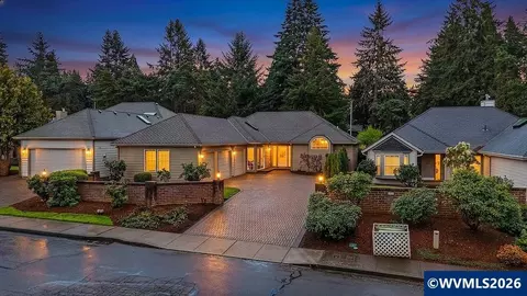 1918 Spicetree Ln SE, Salem, OR 97306