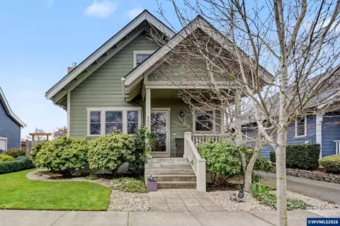 566 Edwards Rd, Monmouth, OR 97361