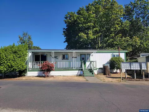 755 NE Circle Bl Bl #60, Corvallis, OR 97330