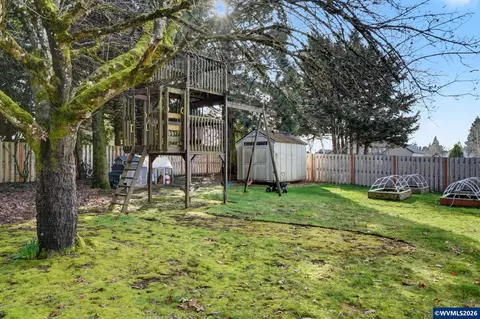 Exterior - 742 E Main St, Sublimity, OR 97385 photo 8 of 9