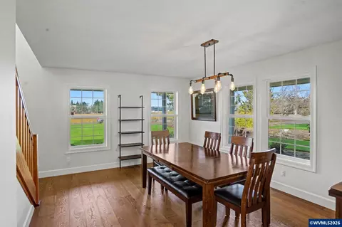 Dining - 742 E Main St, Sublimity, OR 97385 photo 2 of 3