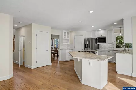 Kitchen - 742 E Main St, Sublimity, OR 97385 photo 2 of 5