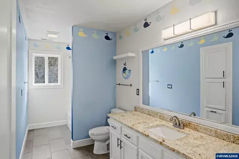 Bath - 742 E Main St, Sublimity, OR 97385 photo 3 of 4