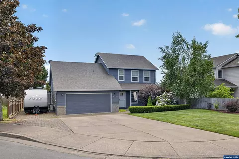 133 NW Howard Ln, Dallas, OR 97338