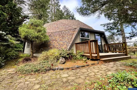 12770 Maxfield Creek Rd, Monmouth, OR 97361