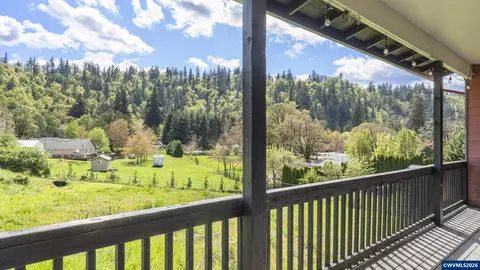 4152 Delightful Ln NE, Silverton, OR 97381