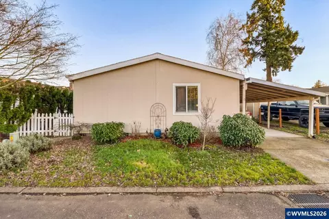 1111 SE 3rd Ave #15, Canby, OR 97013