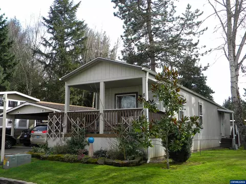 5050 Columbus St SE #82, Albany, OR 97322