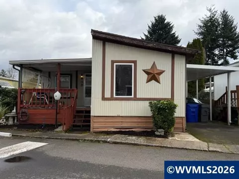 16901 SE Division St #36, Portland, OR 97236