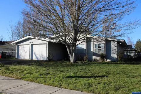 1713 Winchester St NW, Salem, OR 97304