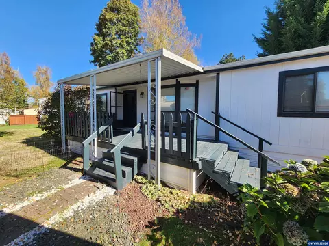 5050 Columbus St SE #78, Albany, OR 97322