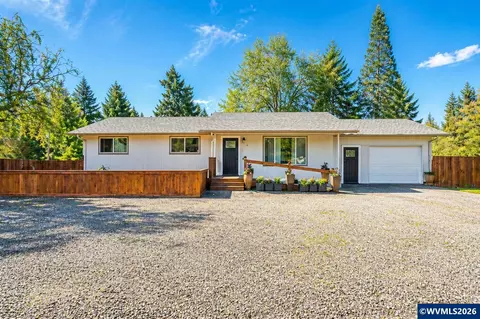 656 NW East Thornton Lake Dr, Albany, OR 97321