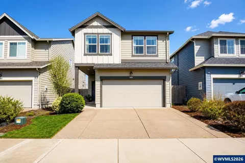 900 Ben Brown Ln, Woodburn, OR 97071