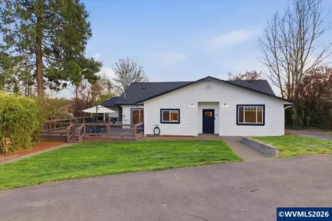 241 Kouns Dr NW, Albany, OR 97321