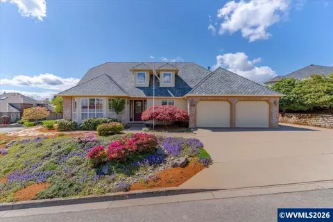 1764 Whitney Dr NW, Salem, OR 97304