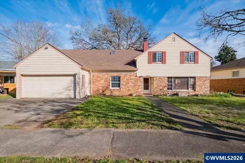 1303 10th Ave SW, Albany, OR 97321