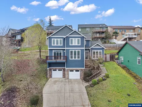 990 Westfarthing Way NW, Salem, OR 97304