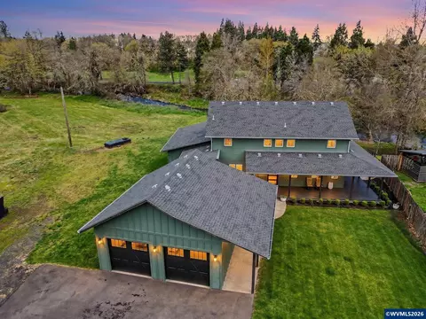 515525 SW Levens St, Dallas, OR 97338
