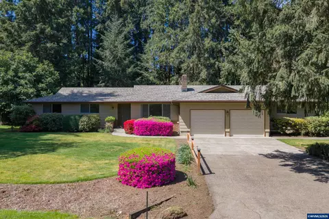 3576 Terrace Dr NW, Albany, OR 97321