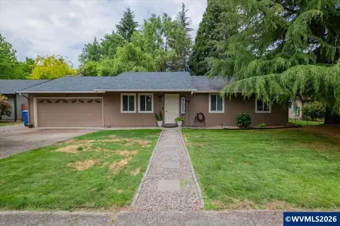 1475 Seattle Slew Dr SE, Salem, OR 97317