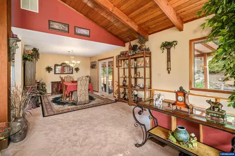 Dining - 11046 Winstanley Dr SE, Lyons, OR 97358 photo 1 of 2