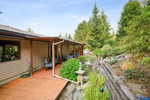 Exterior - 11046 Winstanley Dr SE, Lyons, OR 97358 photo 11 of 11