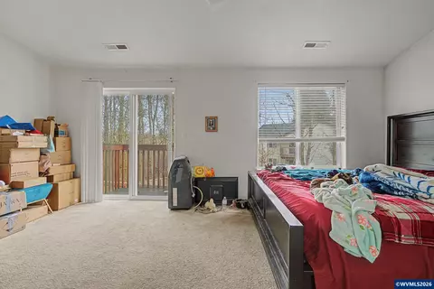 Bedroom - 1416 Falcon Lp Lp, Independence, OR 97351 photo 5 of 6