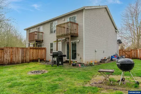 Exterior - 1416 Falcon Lp Lp, Independence, OR 97351 photo 7 of 11