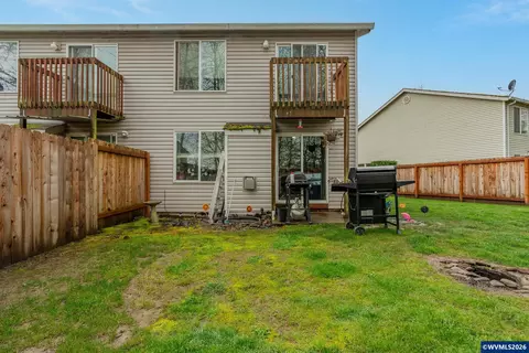 Exterior - 1416 Falcon Lp Lp, Independence, OR 97351 photo 9 of 11