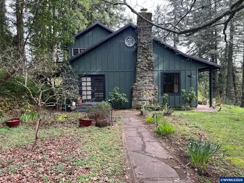 6582 Liberty Rd S, Salem, OR 97306