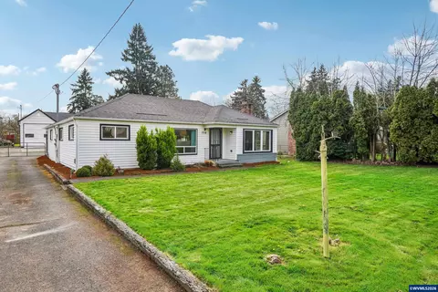 758 Browning Ave S, Salem, OR 97302