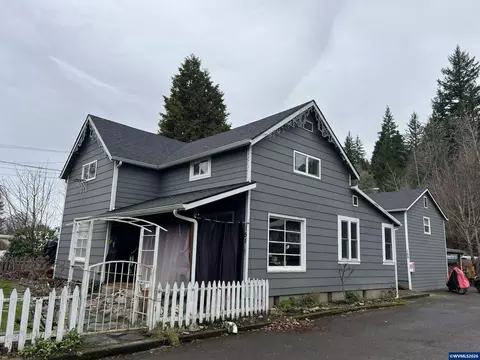 133-155 NW Alder St, Mill City, OR 97360