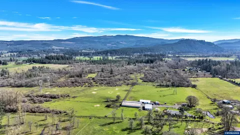 35377 Ede Rd, Lebanon, OR 97355