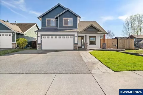 9802 Fox St, Aumsville, OR 97325