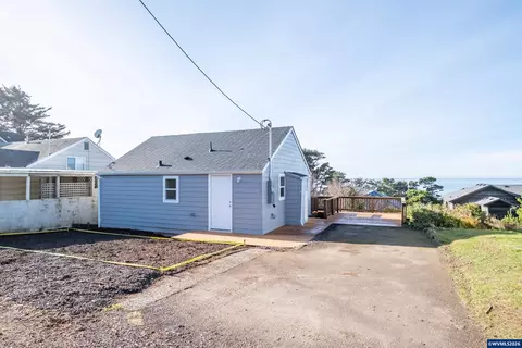 4641 SW Coast Ave, Lincoln City, OR 97367