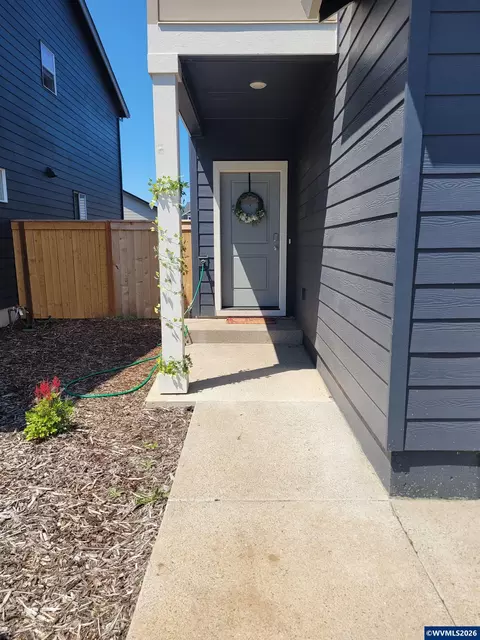 2676 U St, Springfield, OR 97477 photo 2