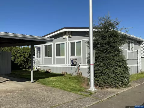 5422 Portland Rd NE # 67, Salem, OR 97305