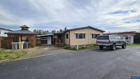 310 NE Kings Valley Hwy #108, Dallas, OR 97338