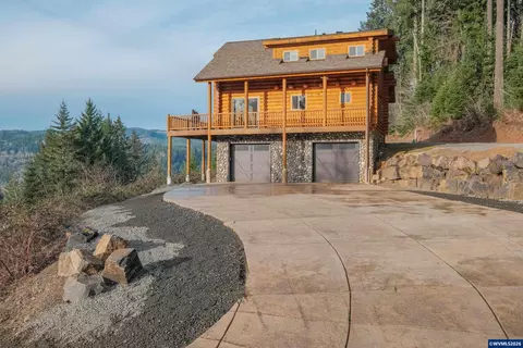 6331 Lake Pointe Way, Foster, OR 97345