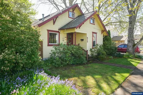 517 NW 16th St, Corvallis, OR 97330