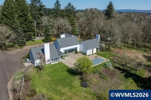 3251 SW Redmond Hill Rd, Mcminnville, OR 97128