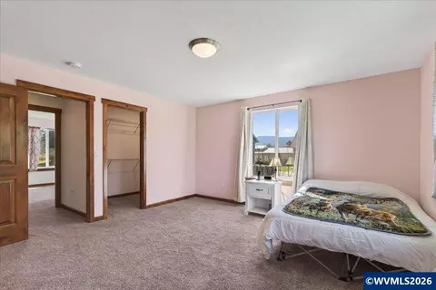 Bedroom - 11294 Mehama Hts SE, Lyons, OR 97358 photo 8 of 8