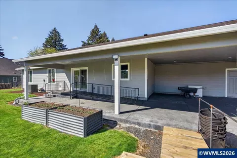 Exterior - 11294 Mehama Hts SE, Lyons, OR 97358 photo 8 of 9