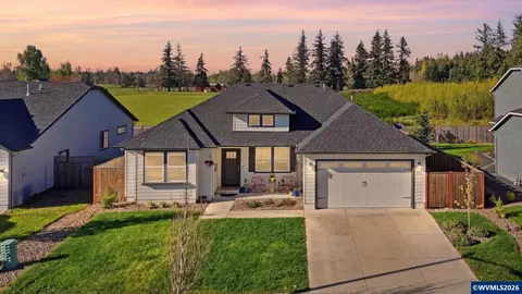 1251 Chukar St, Stayton, OR 97383