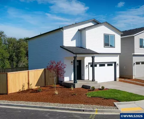 7429 SE Berg Dr, Corvallis, OR 97330