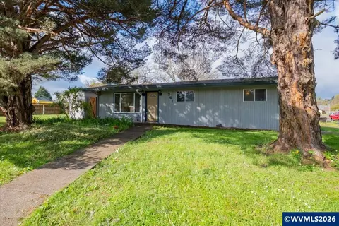341 NE Cambridge Cir, Corvallis, OR 97330