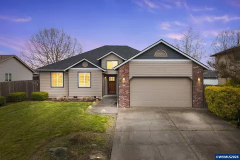 4977 Manning Ct NE, Salem, OR 97305